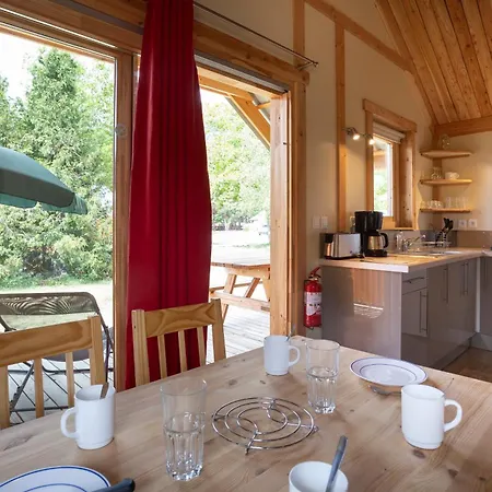 Kemping Huttopia En Vanoise