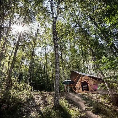 营地 Huttopia En Vanoise Bozel