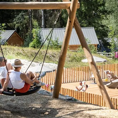 Huttopia En Vanoise 营地 *